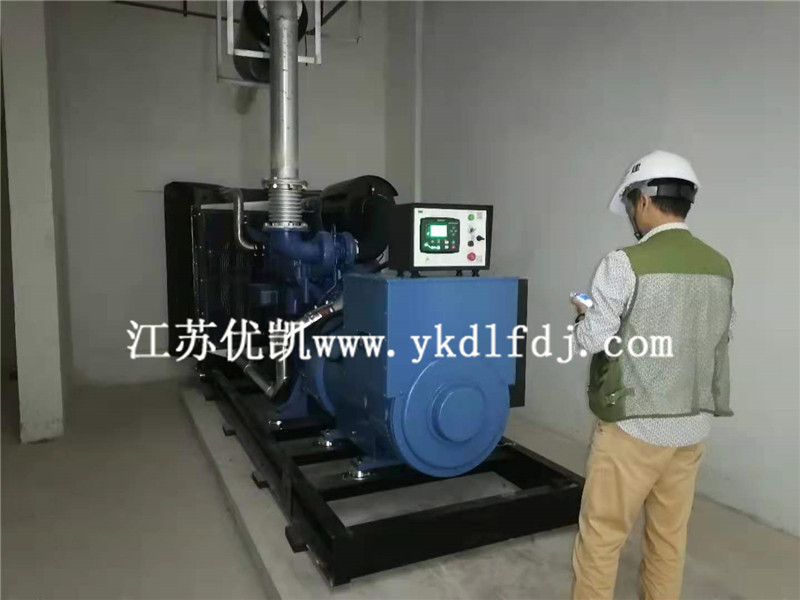 2021年6月30日，玉柴600KW柴油發(fā)電機(jī)組交付廣西南寧某中學(xué)使用