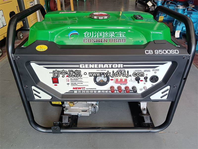 2022年10月14日，客戶到店自提8KW汽油發(fā)電機